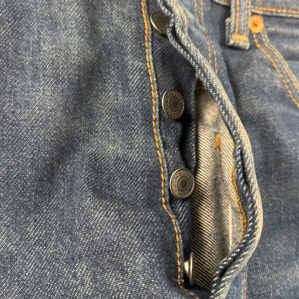 Levi's 501 Original Fit Jeans Men 31x32* Dark Wash Blue Straight Leg‎ Button Fly